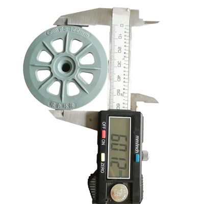 متعدد الألوان دائم 5.0 سم المراسي العازلة البلاستيكية